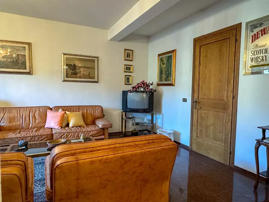 Immagine 8 di Appartamento in vendita  a Lamporecchio