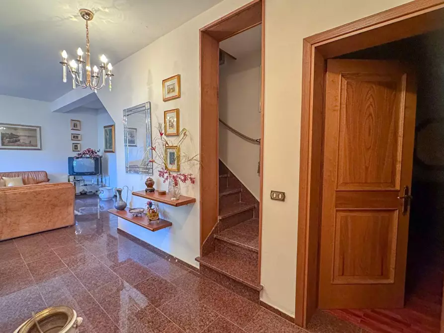 Immagine 12 di Appartamento in vendita  a Lamporecchio