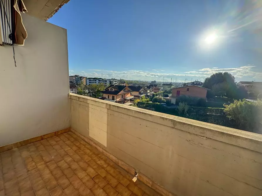 Immagine 21 di Appartamento in vendita  a Lamporecchio