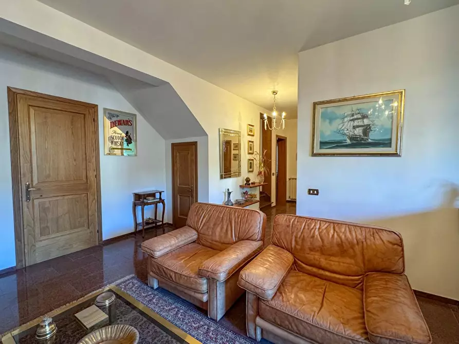 Immagine 22 di Appartamento in vendita  a Lamporecchio