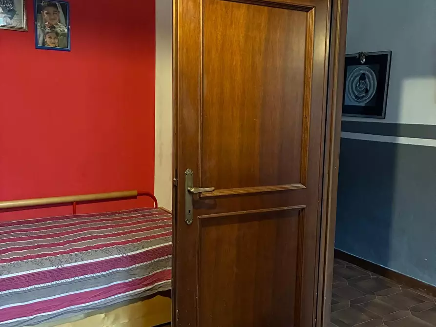 Immagine 18 di Appartamento in vendita  a Poggibonsi