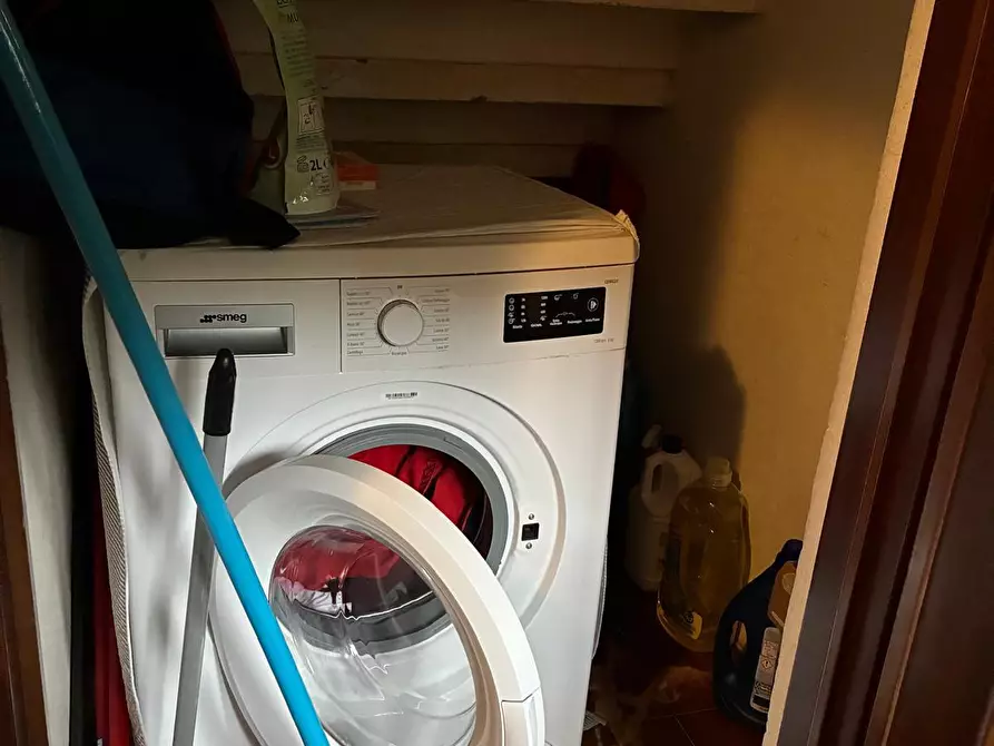 Immagine 11 di Appartamento in vendita  a Poggibonsi