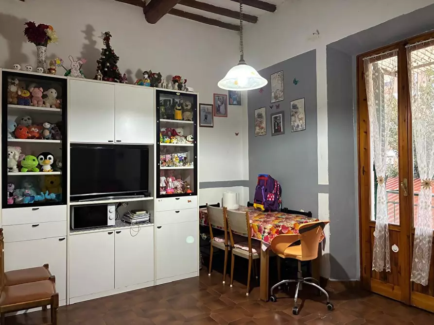 Immagine 5 di Appartamento in vendita  a Poggibonsi