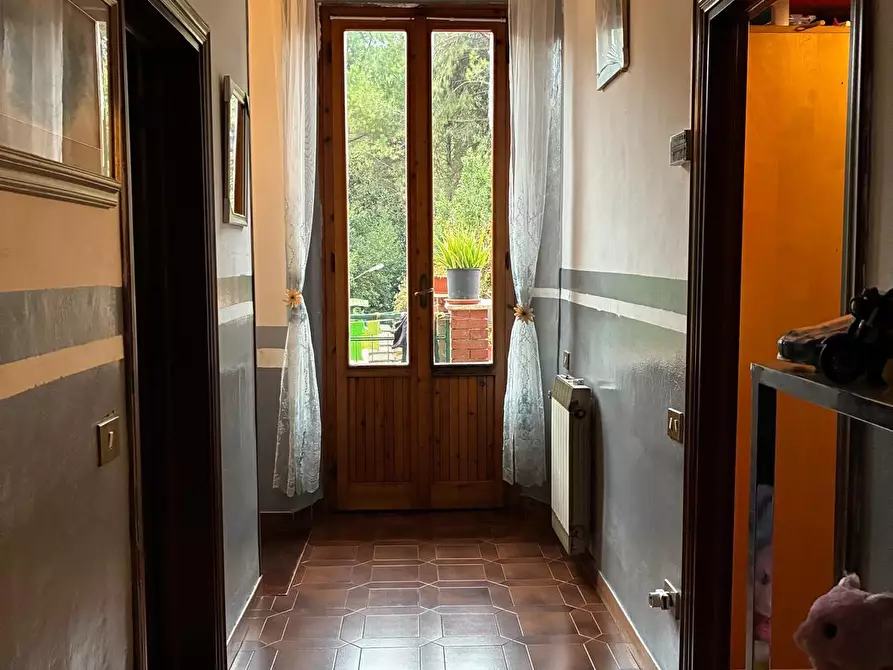 Immagine 19 di Appartamento in vendita  a Poggibonsi