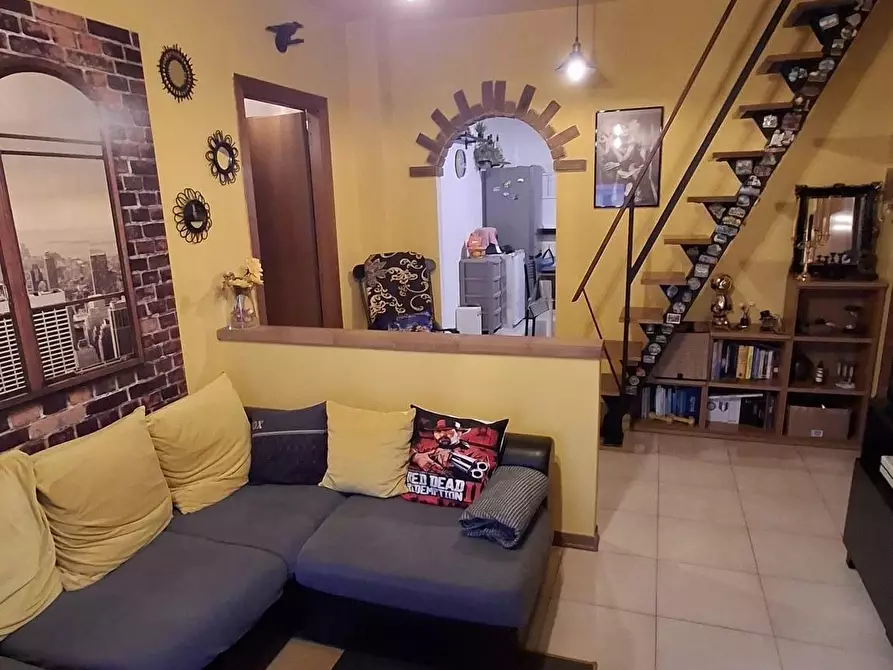 Immagine 5 di Appartamento in vendita  a Collesalvetti