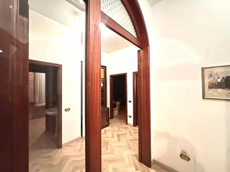 Immagine 9 di Villa in vendita  a Empoli