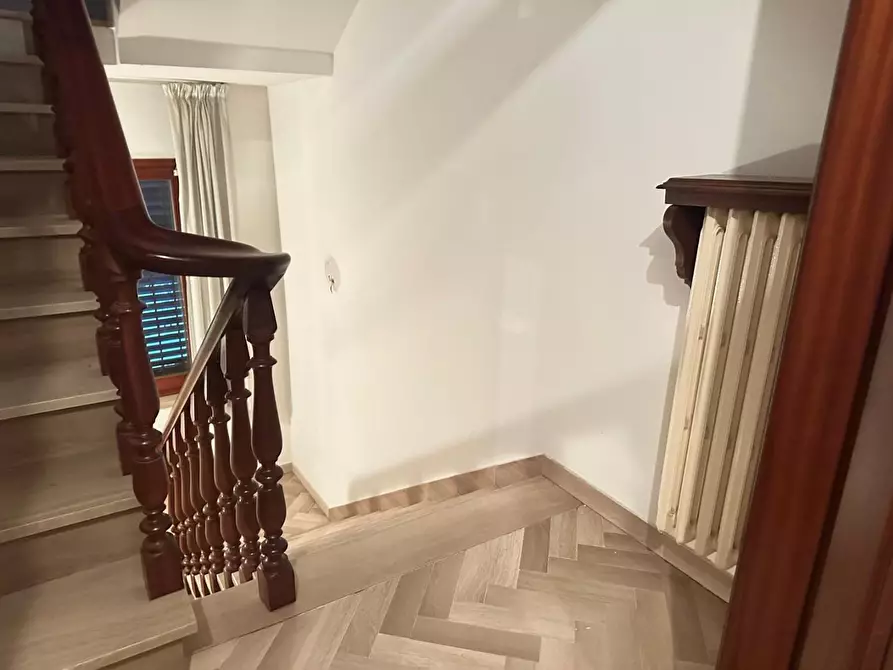 Immagine 14 di Villa in vendita  a Empoli