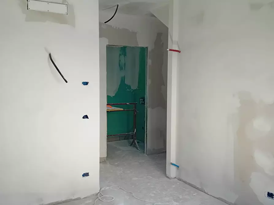 Immagine 5 di Villetta a schiera in vendita  a Campi Bisenzio