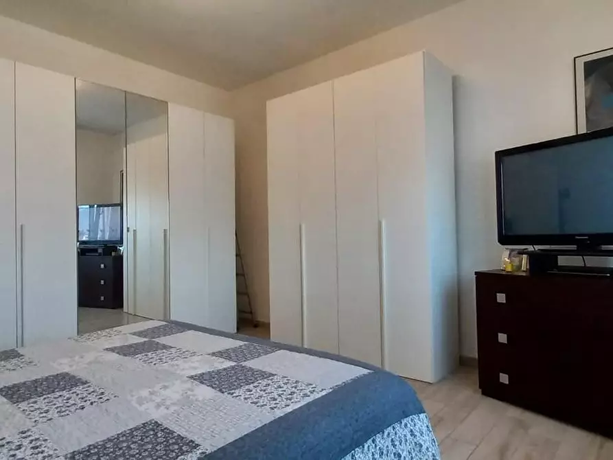 Immagine 8 di Appartamento in vendita  a Carrara