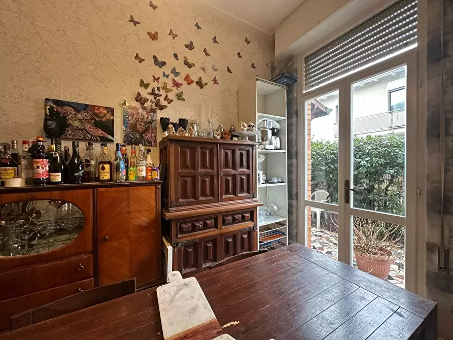 Immagine 7 di Casa trifamiliare in vendita  a Viareggio