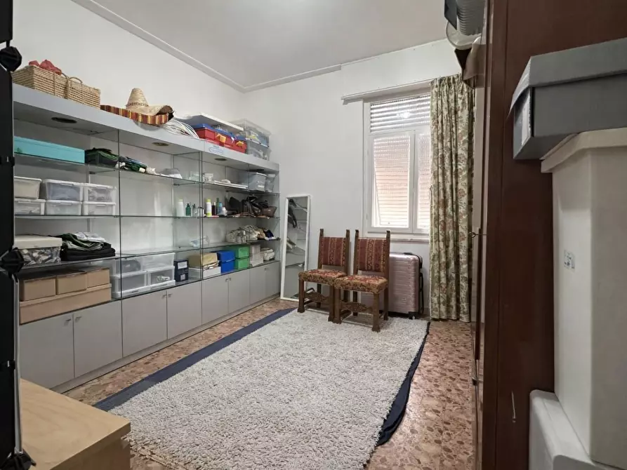 Immagine 21 di Casa trifamiliare in vendita  a Viareggio