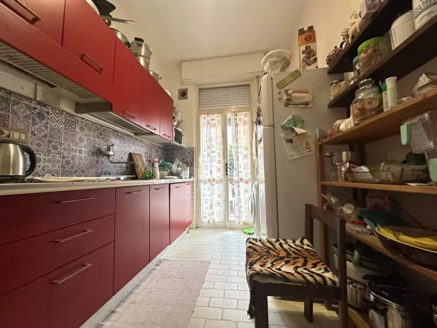 Immagine 30 di Casa trifamiliare in vendita  a Viareggio