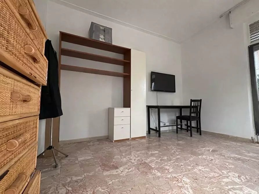 Immagine 6 di Casa trifamiliare in vendita  a Viareggio