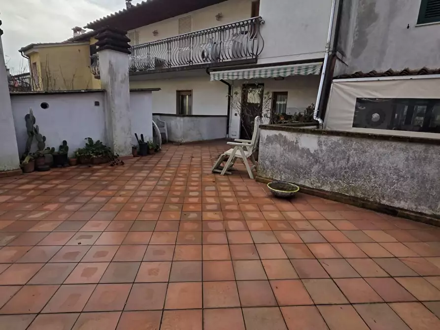 Immagine 13 di Terratetto in vendita  a Lucca