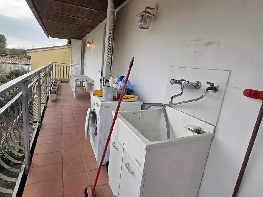 Immagine 30 di Terratetto in vendita  a Lucca