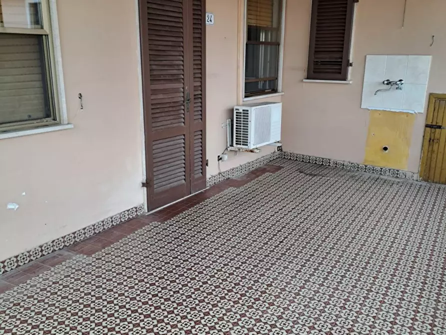 Immagine 3 di Appartamento in vendita  a Vecchiano