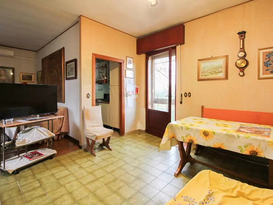 Immagine 12 di Villa in vendita  a Pisa