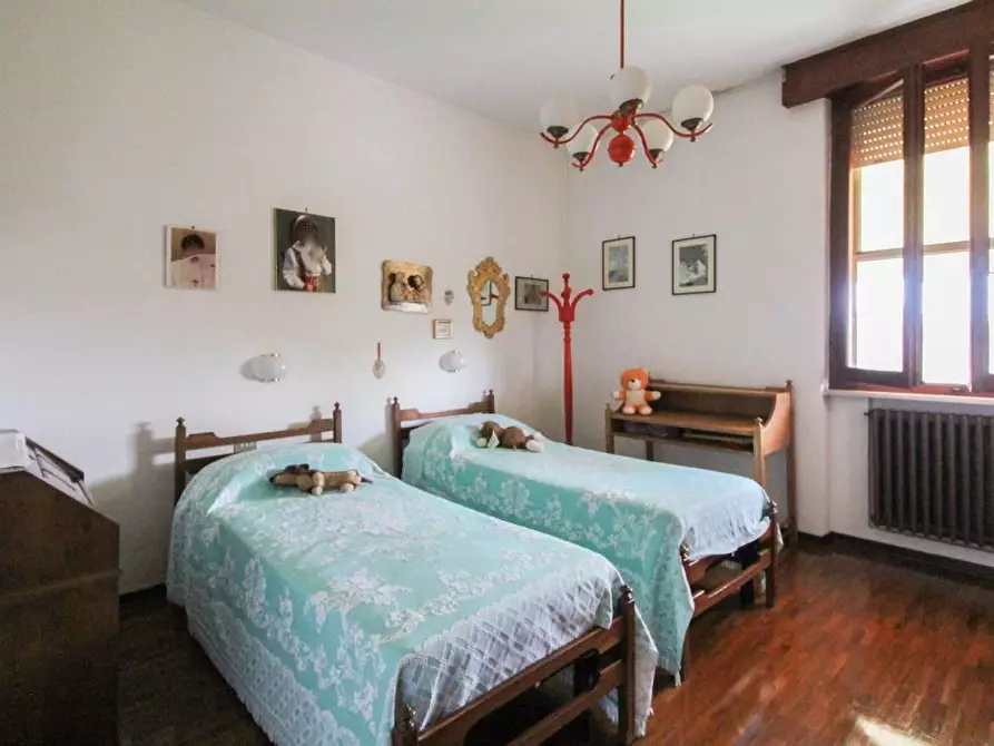 Immagine 26 di Villa in vendita  a Pisa