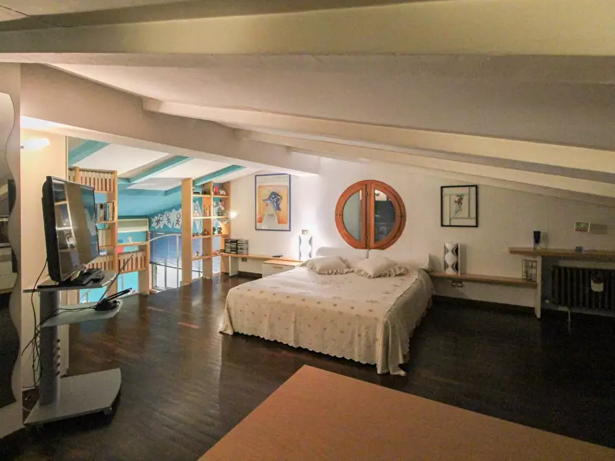 Immagine 46 di Villa in vendita  a Pisa