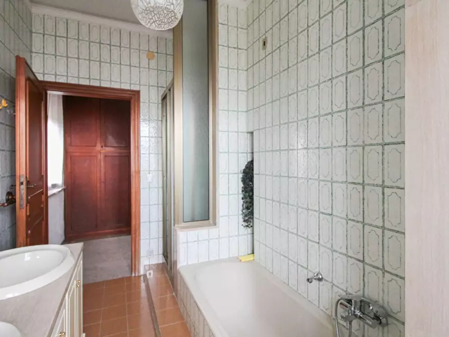 Immagine 23 di Villa in vendita  a Pisa