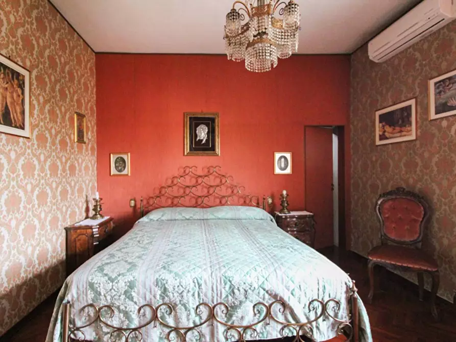 Immagine 19 di Villa in vendita  a Pisa