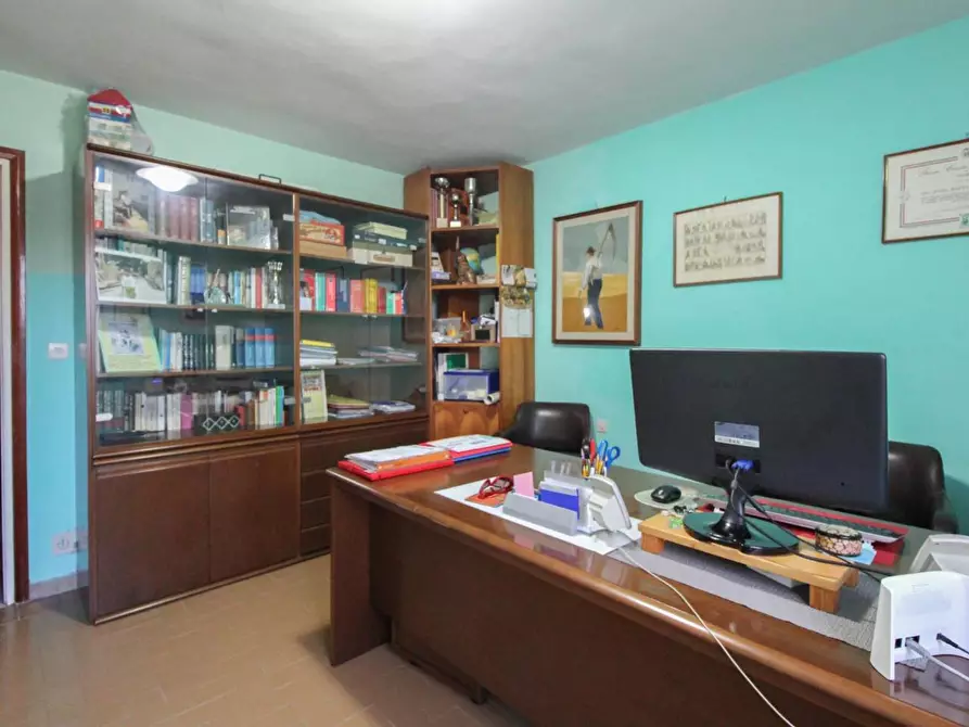 Immagine 53 di Villa in vendita  a Pisa