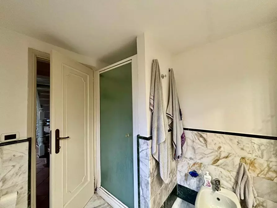 Immagine 26 di Appartamento in vendita  a Pontedera