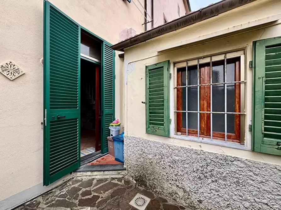 Immagine 20 di Appartamento in vendita  a Pontedera