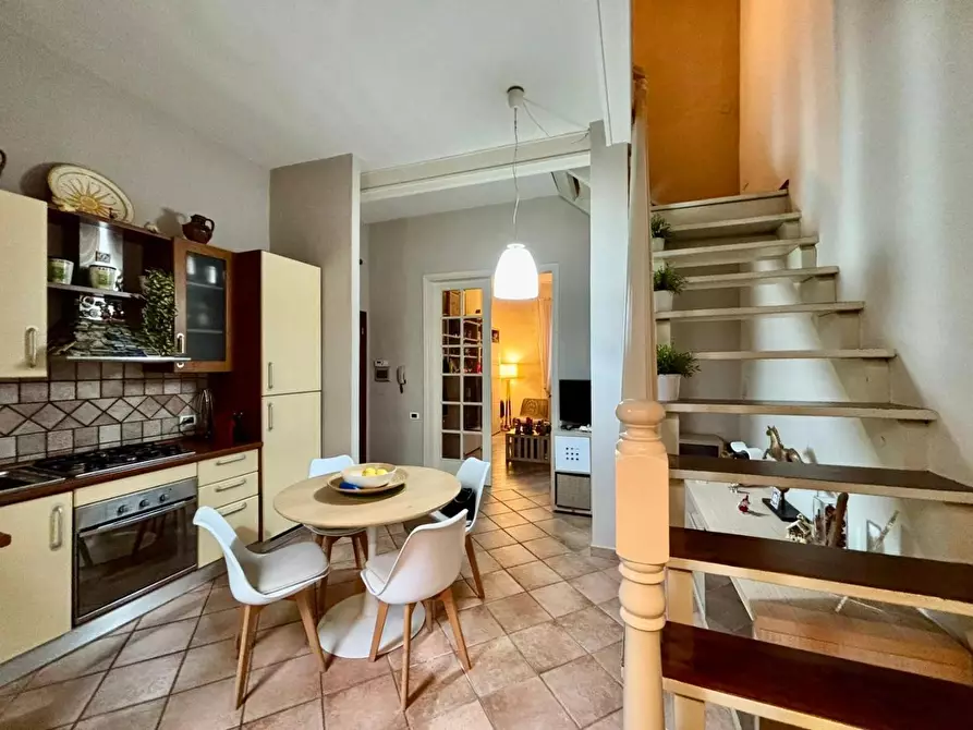 Immagine 3 di Appartamento in vendita  a Pontedera