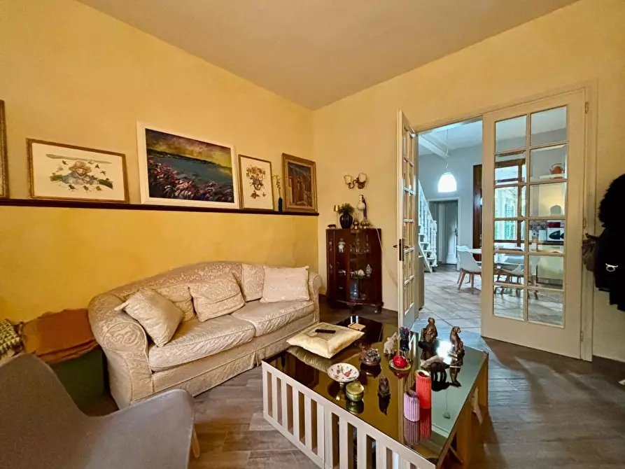 Immagine 1 di Appartamento in vendita  a Pontedera