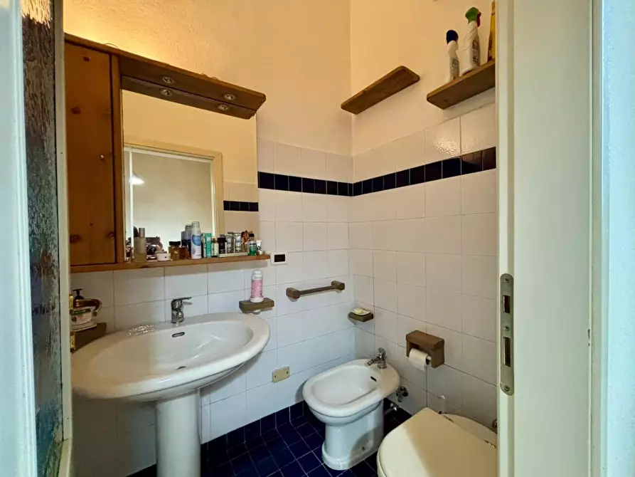 Immagine 32 di Appartamento in vendita  a Pontedera