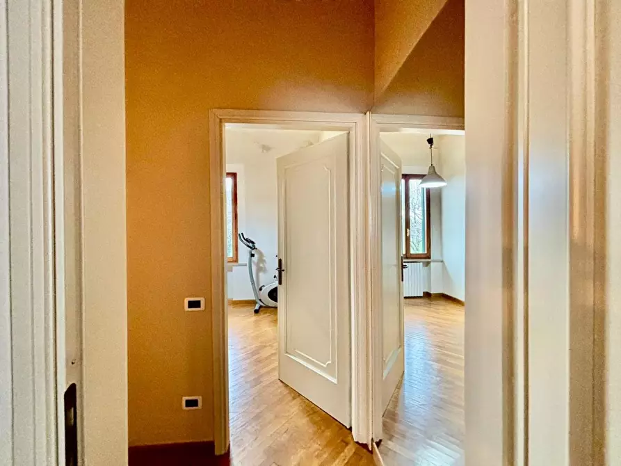 Immagine 19 di Appartamento in vendita  a Pontedera