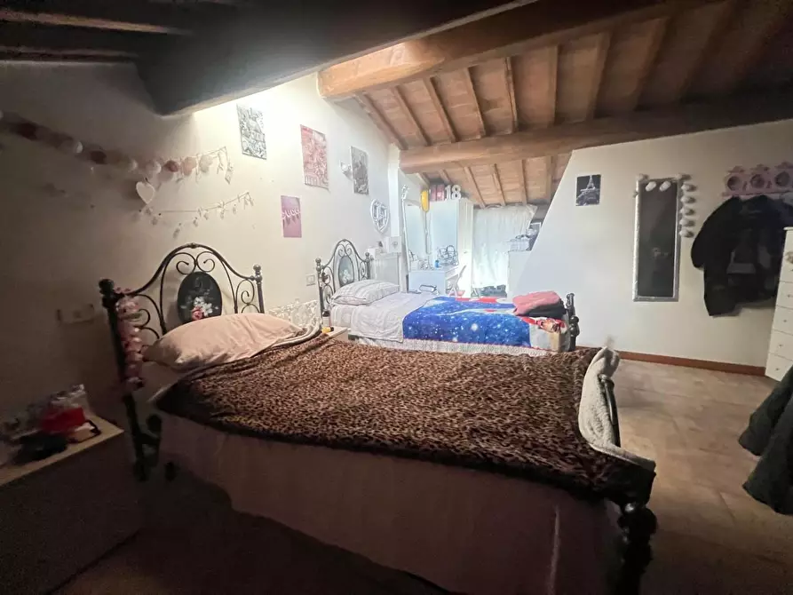 Immagine 11 di Appartamento in vendita  a Colle Di Val D'elsa