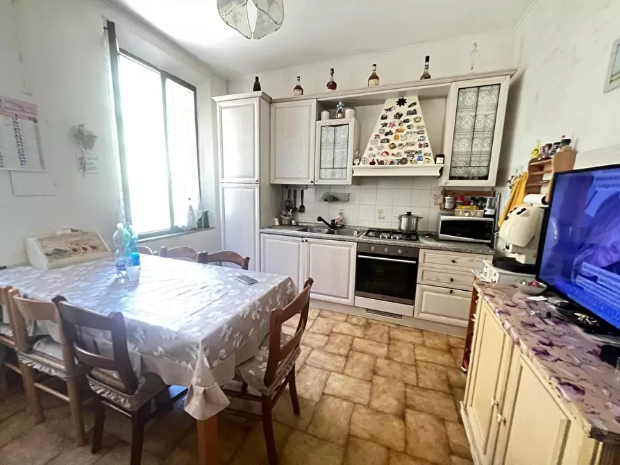 Immagine 1 di Appartamento in vendita  a Colle Di Val D'elsa