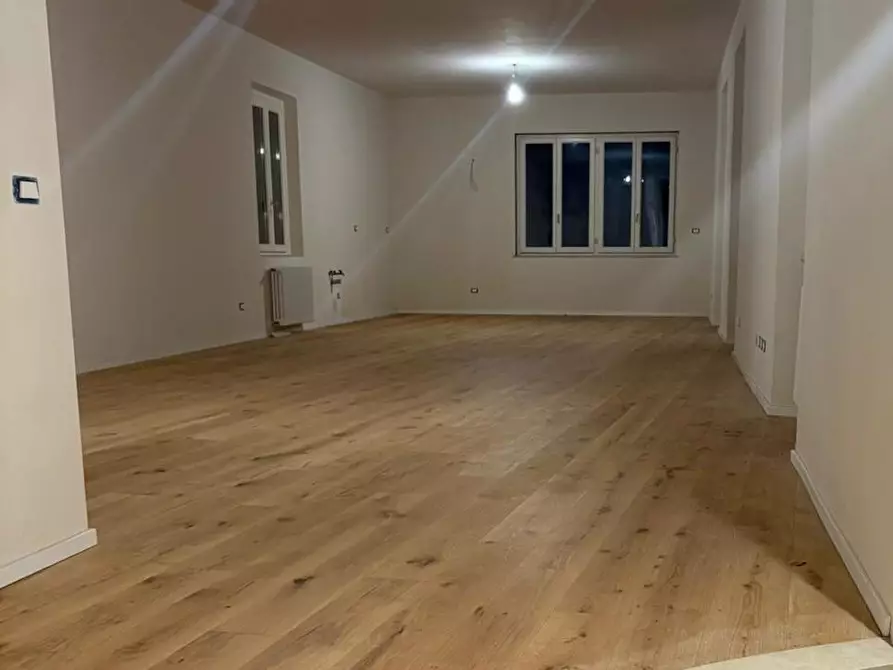 Immagine 11 di Terratetto in vendita  a Lucca