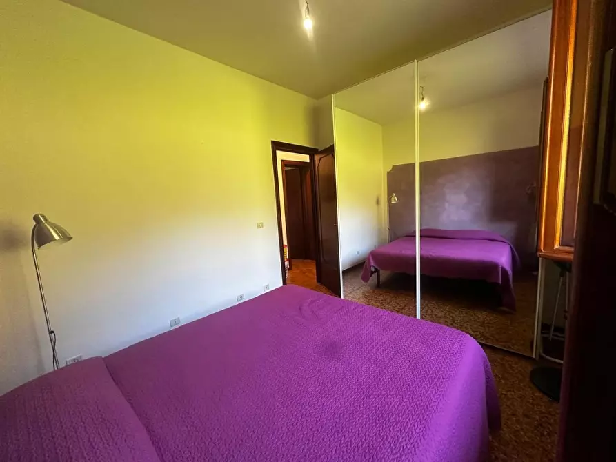 Immagine 11 di Casa bifamiliare in vendita  a Borgo A Mozzano