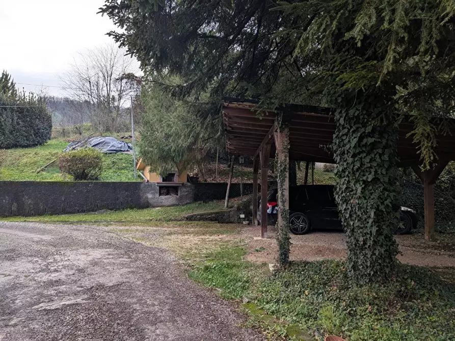 Immagine 31 di Casa bifamiliare in vendita  a Borgo A Mozzano