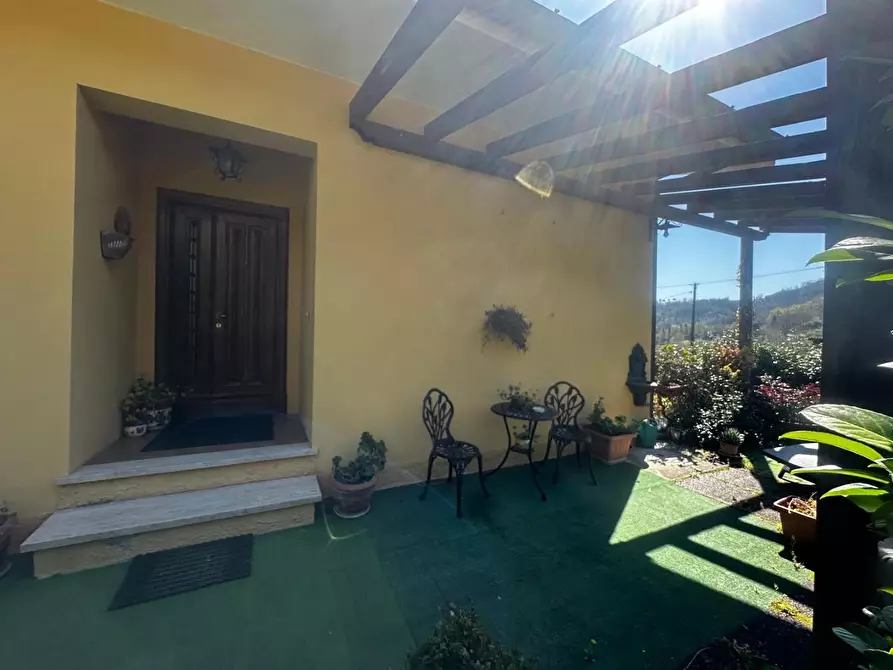 Immagine 20 di Casa bifamiliare in vendita  a Borgo A Mozzano