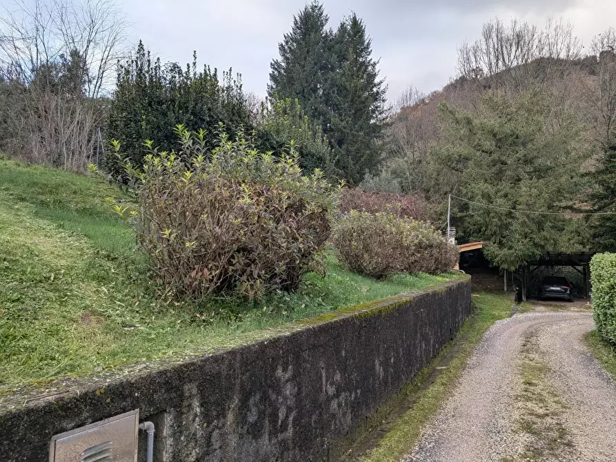 Immagine 32 di Casa bifamiliare in vendita  a Borgo A Mozzano