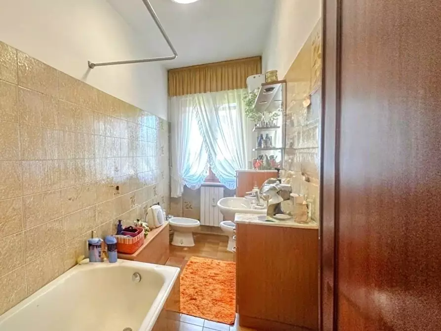 Immagine 15 di Casa bifamiliare in vendita  a Borgo A Mozzano