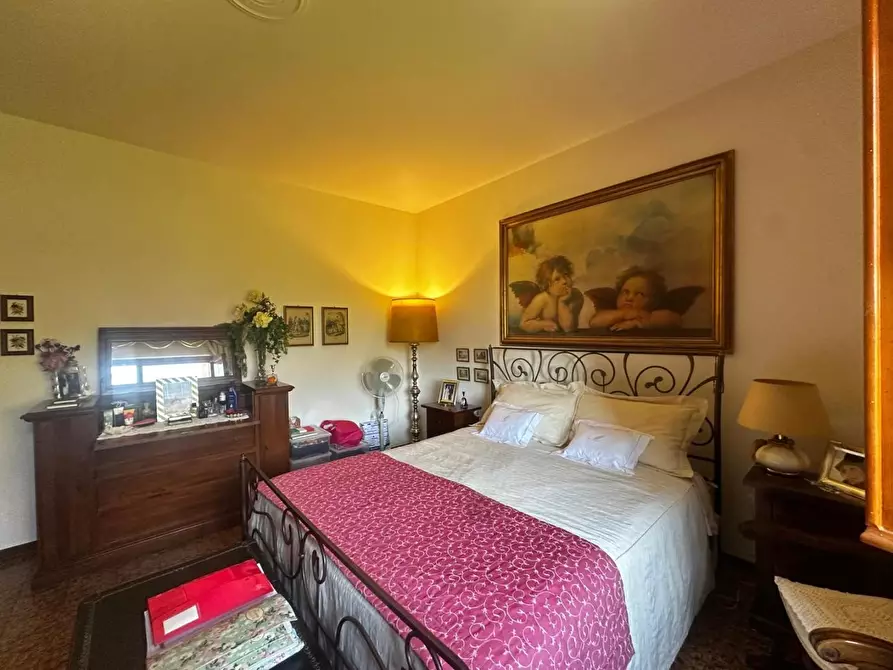 Immagine 10 di Casa bifamiliare in vendita  a Borgo A Mozzano