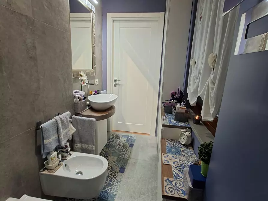 Immagine 12 di Appartamento in vendita  a Collesalvetti