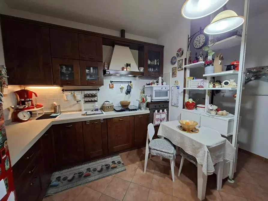 Immagine 6 di Appartamento in vendita  a Collesalvetti