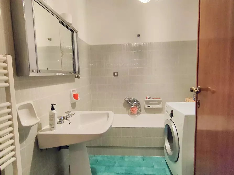 Immagine 26 di Appartamento in vendita  a Pisa