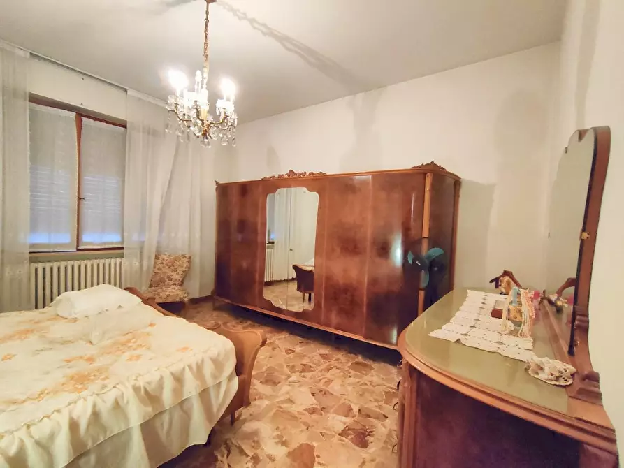 Immagine 22 di Appartamento in vendita  a Pisa