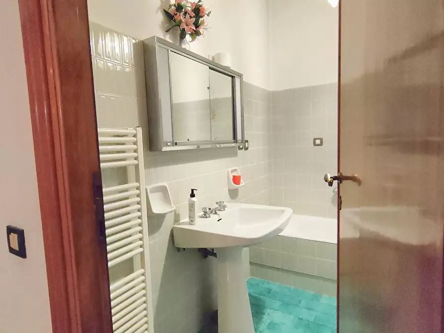 Immagine 25 di Appartamento in vendita  a Pisa