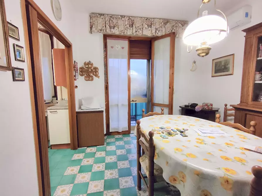 Immagine 9 di Appartamento in vendita  a Pisa