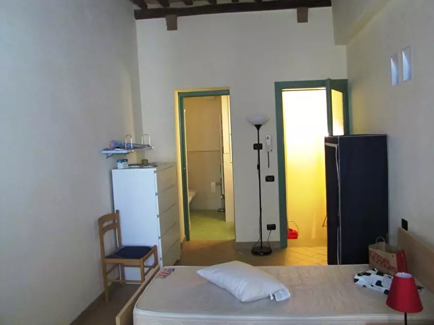 Immagine 2 di Appartamento in affitto  a Siena