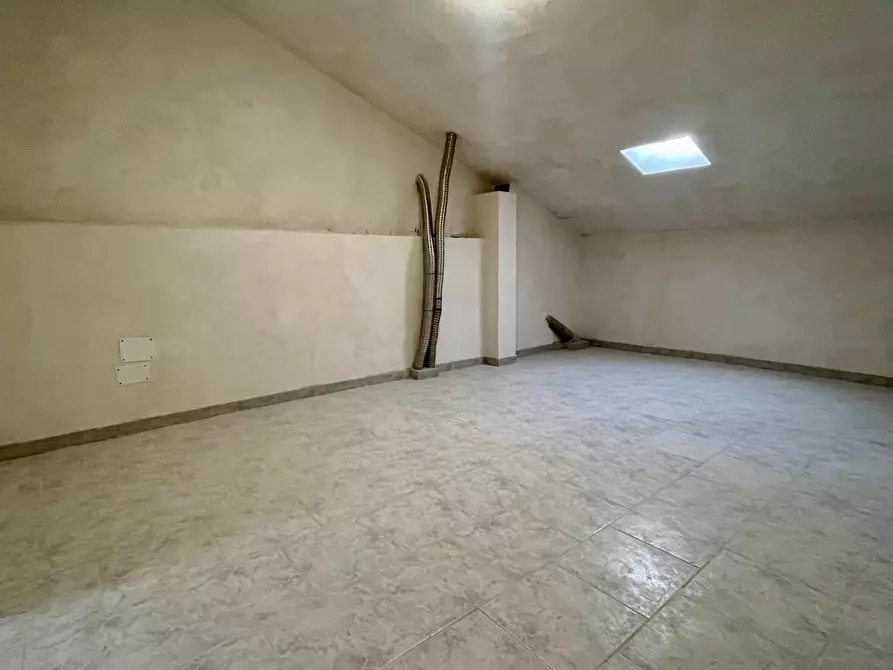 Immagine 28 di Appartamento in vendita  a Asciano