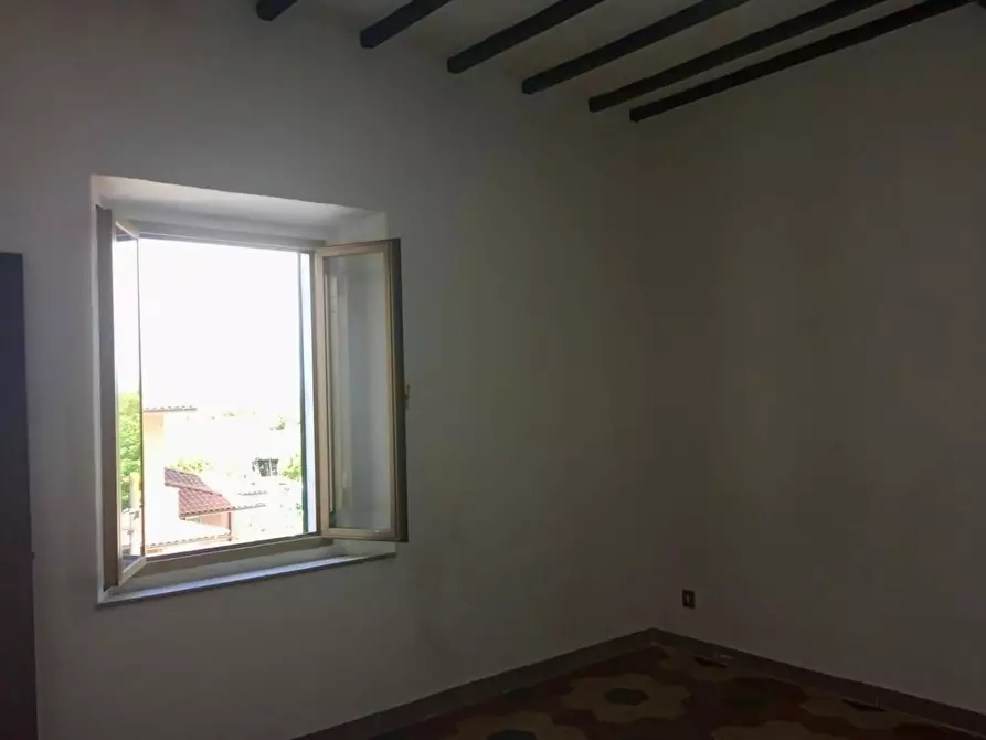 Immagine 10 di Appartamento in vendita  a Asciano